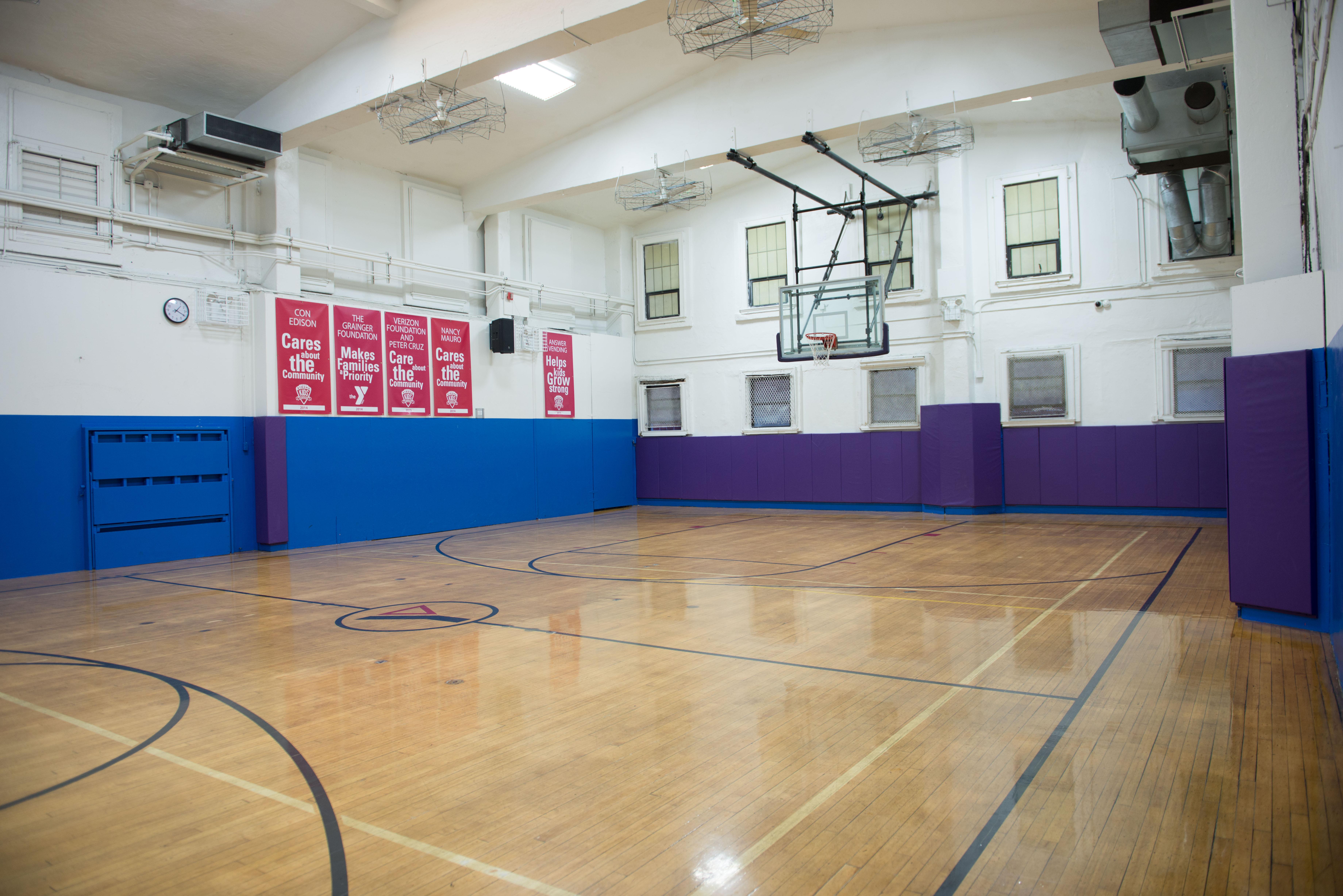 Greenpoint Ymca Brooklyn New York City Exterior photo